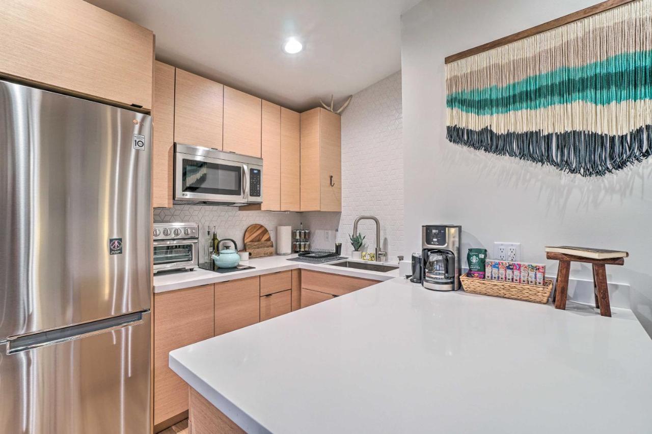 Cozy Flagstaff Studio With Patio - Near Dtwn! Bagian luar foto